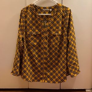 Notations Gold Geometric Print Button Down 3/4 Sleeve Blouse